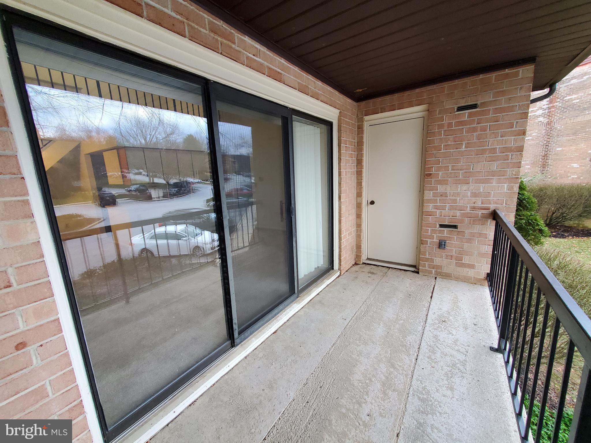 EAGLES RIDGE - Residential
