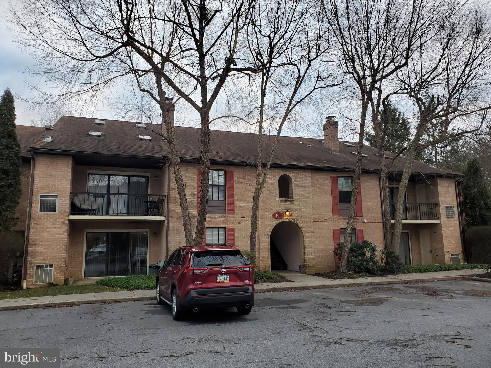 EAGLES RIDGE - Residential