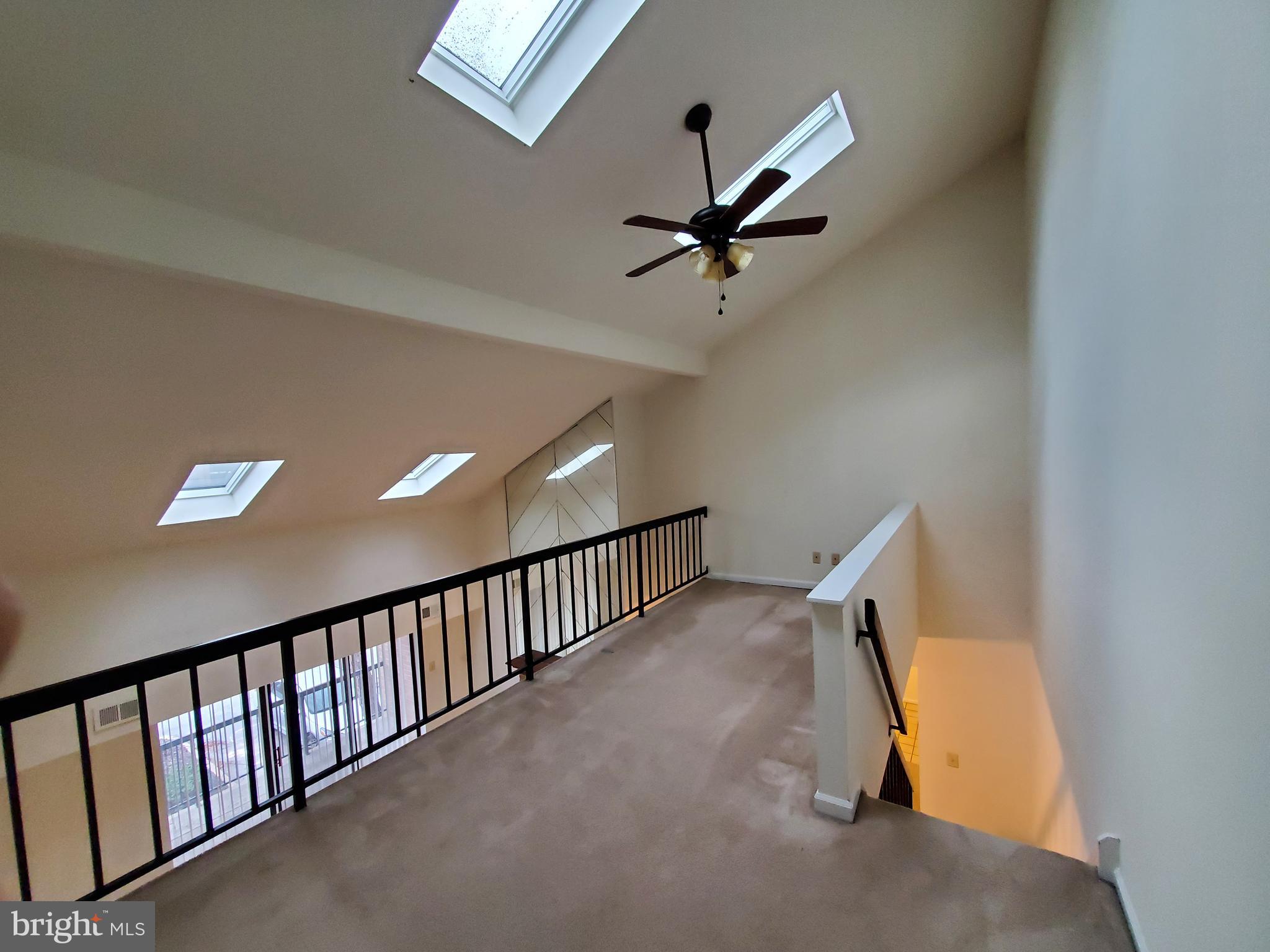 EAGLES RIDGE - Residential