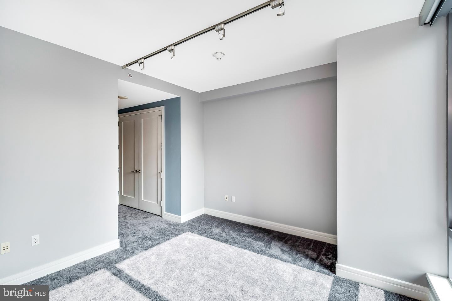 CENTER CITY - Residential