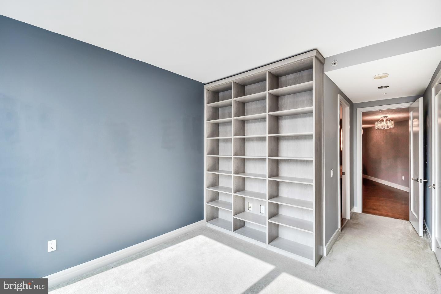 CENTER CITY - Residential