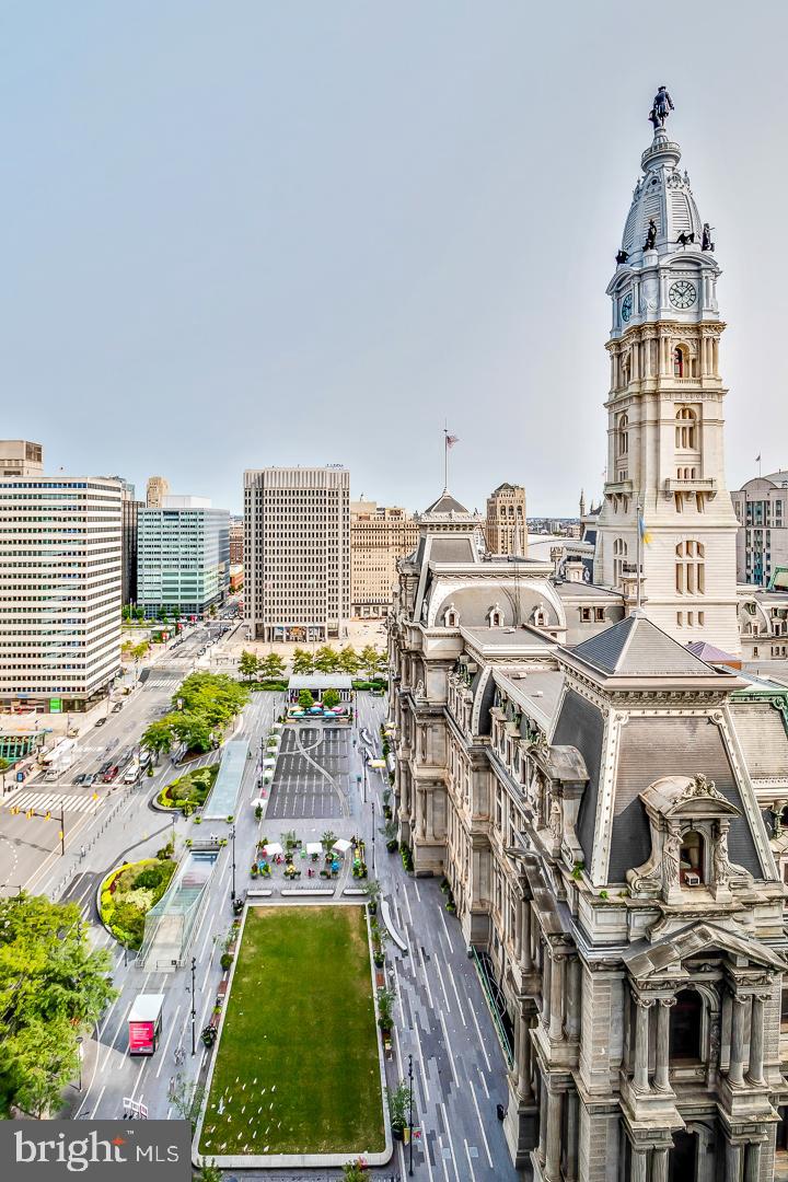 CENTER CITY - Residential