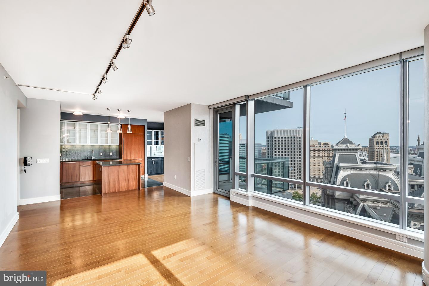 CENTER CITY - Residential