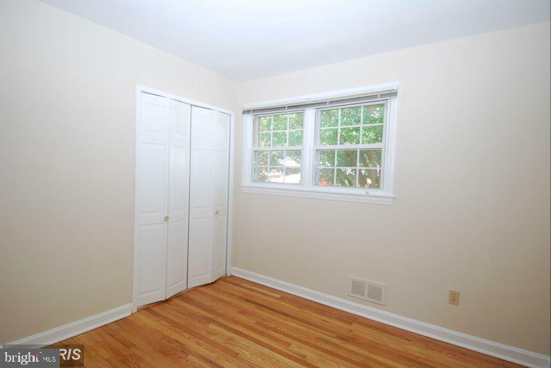 BRANDON VILLAGE - Residential Lease