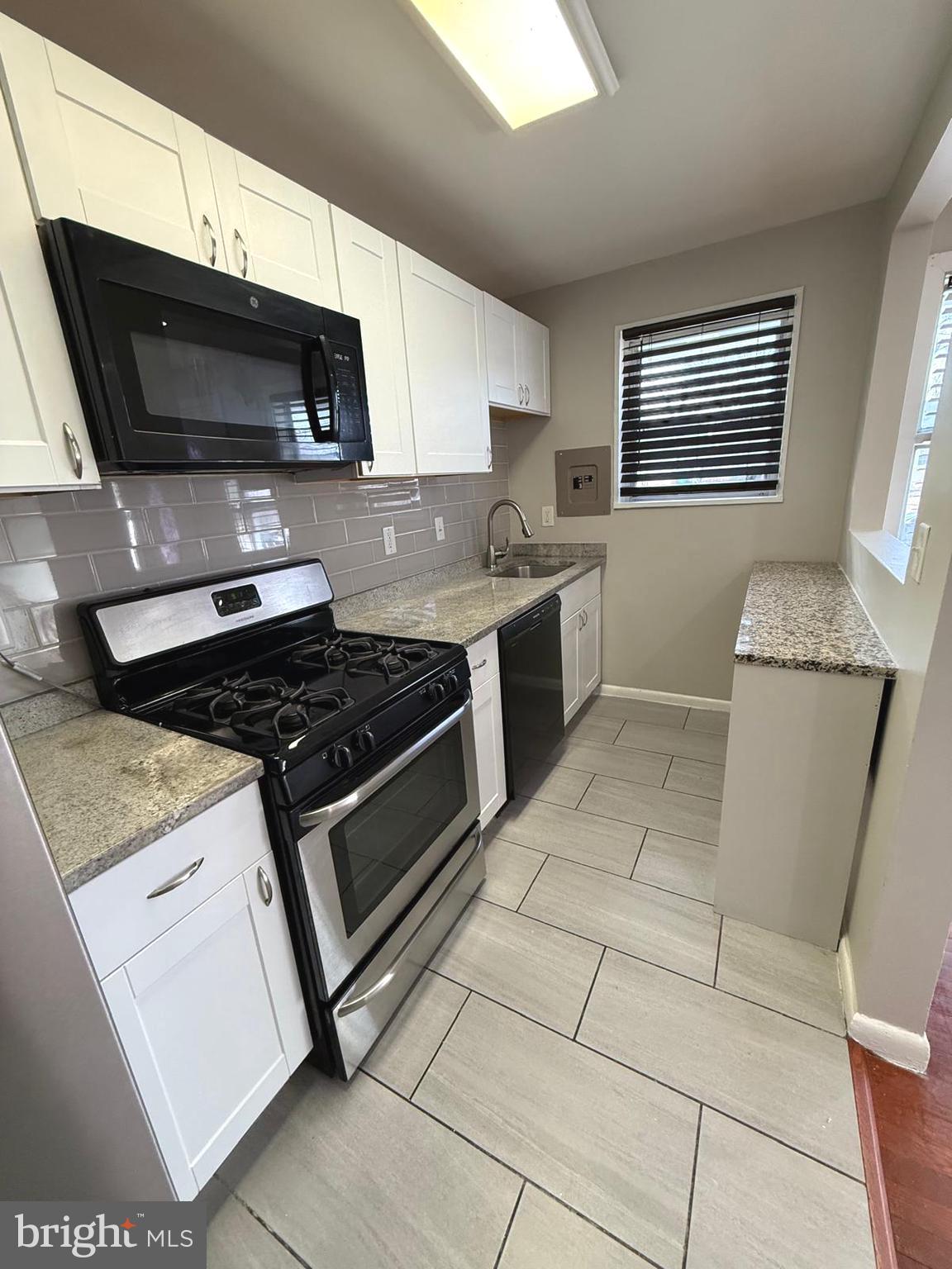 PALMER PARK - Residential