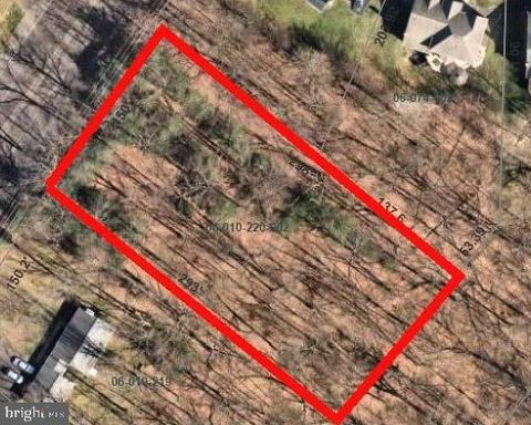 3763 YORK ROAD FURLONG PA 18925