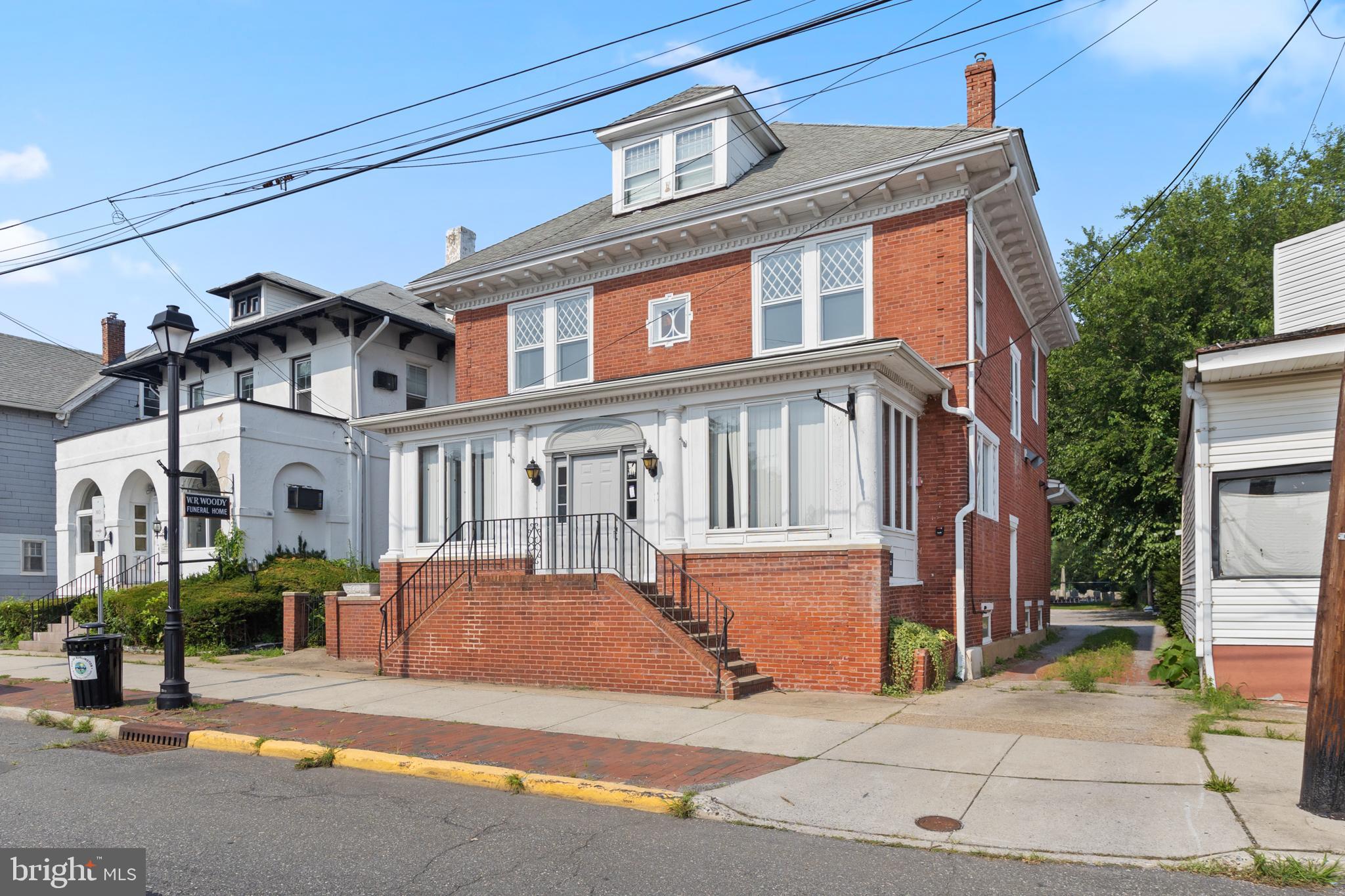 467 HIGH STREET