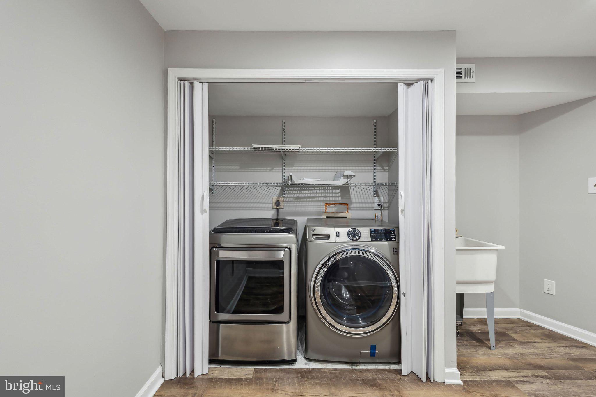 POTOMAC FAIRWAYS - Residential