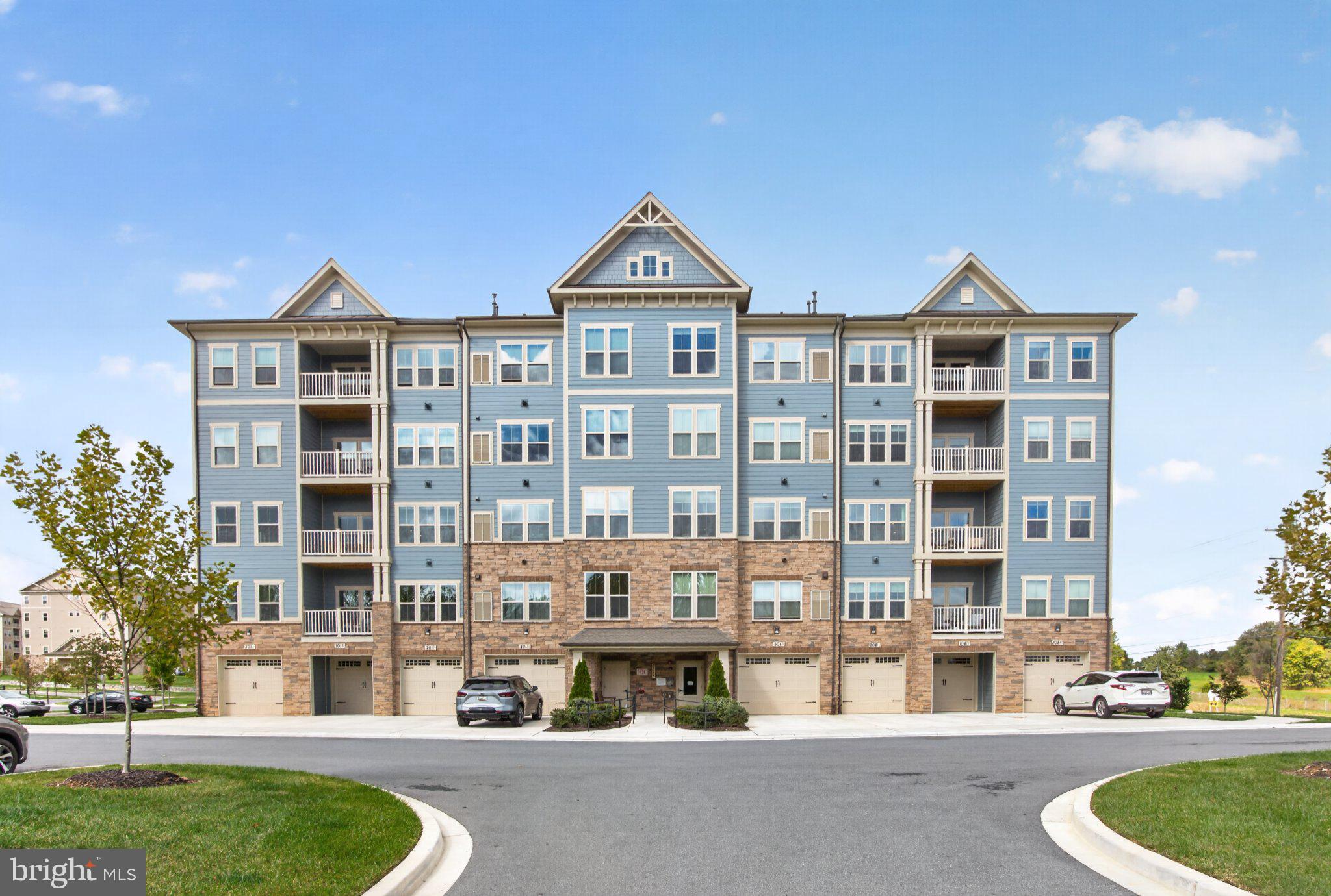 3315 FIREFLY LANE 204