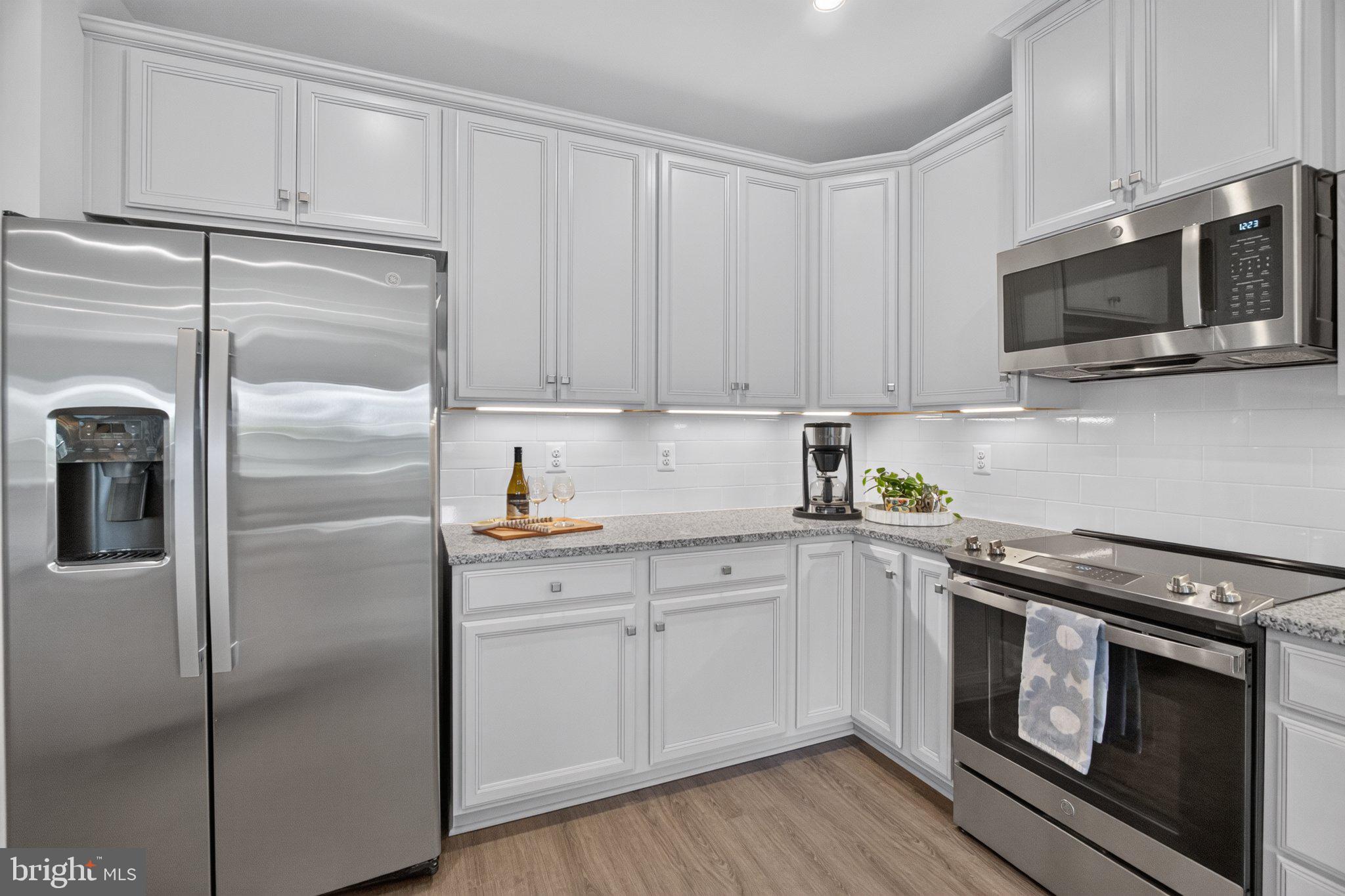 3315 FIREFLY LANE 204