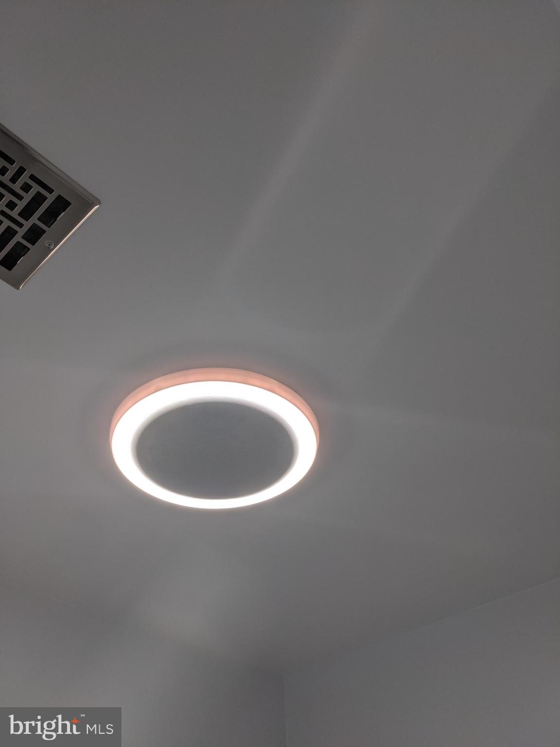 APPLEGATE CONDO - Residential