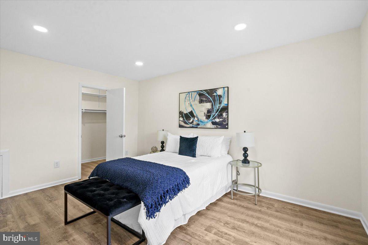 MARLOW TOWERS CONDOMINIUMS - Residential