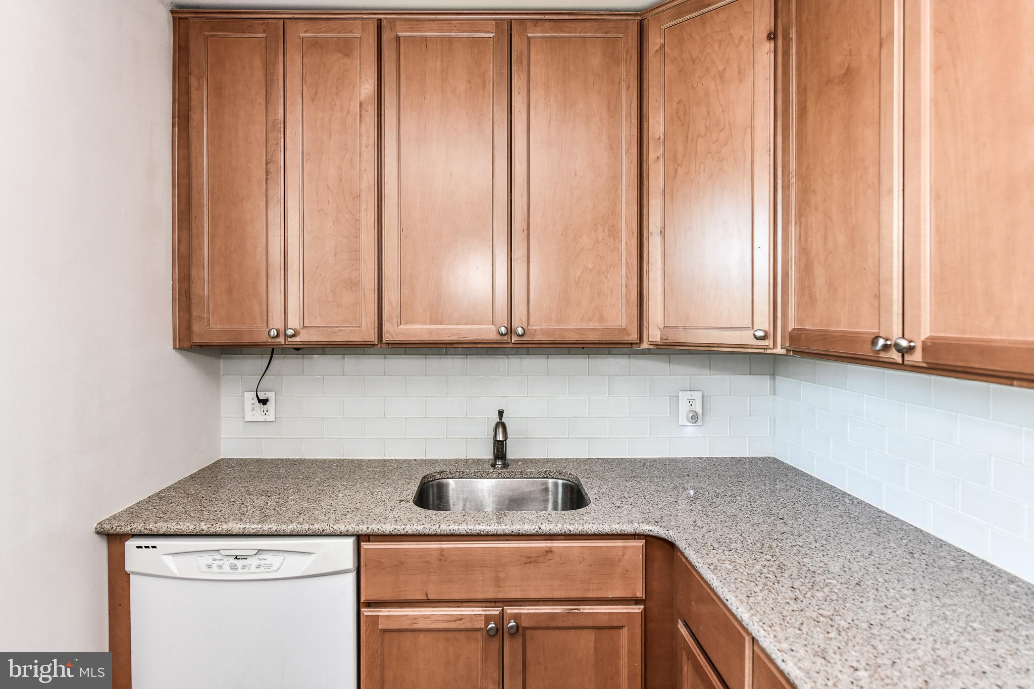 FAIRLINGTON ARBORS - Residential Lease