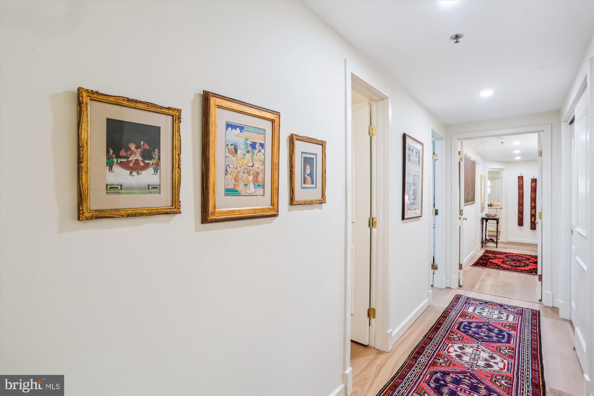 SOMERSET HOUSE CONDOS - Residential