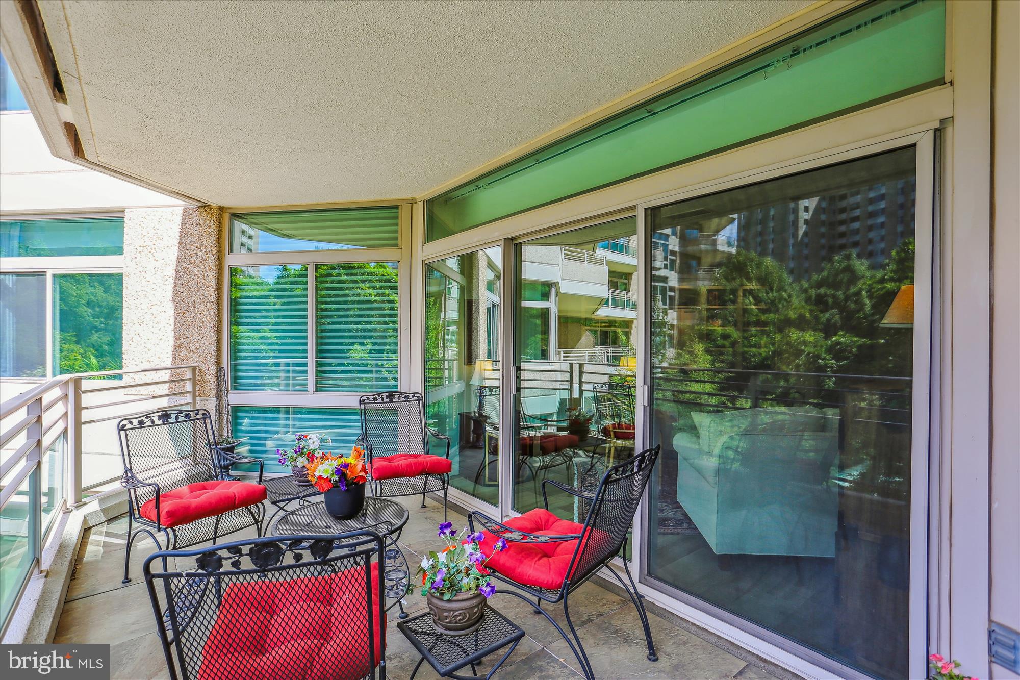 SOMERSET HOUSE CONDOS - Residential