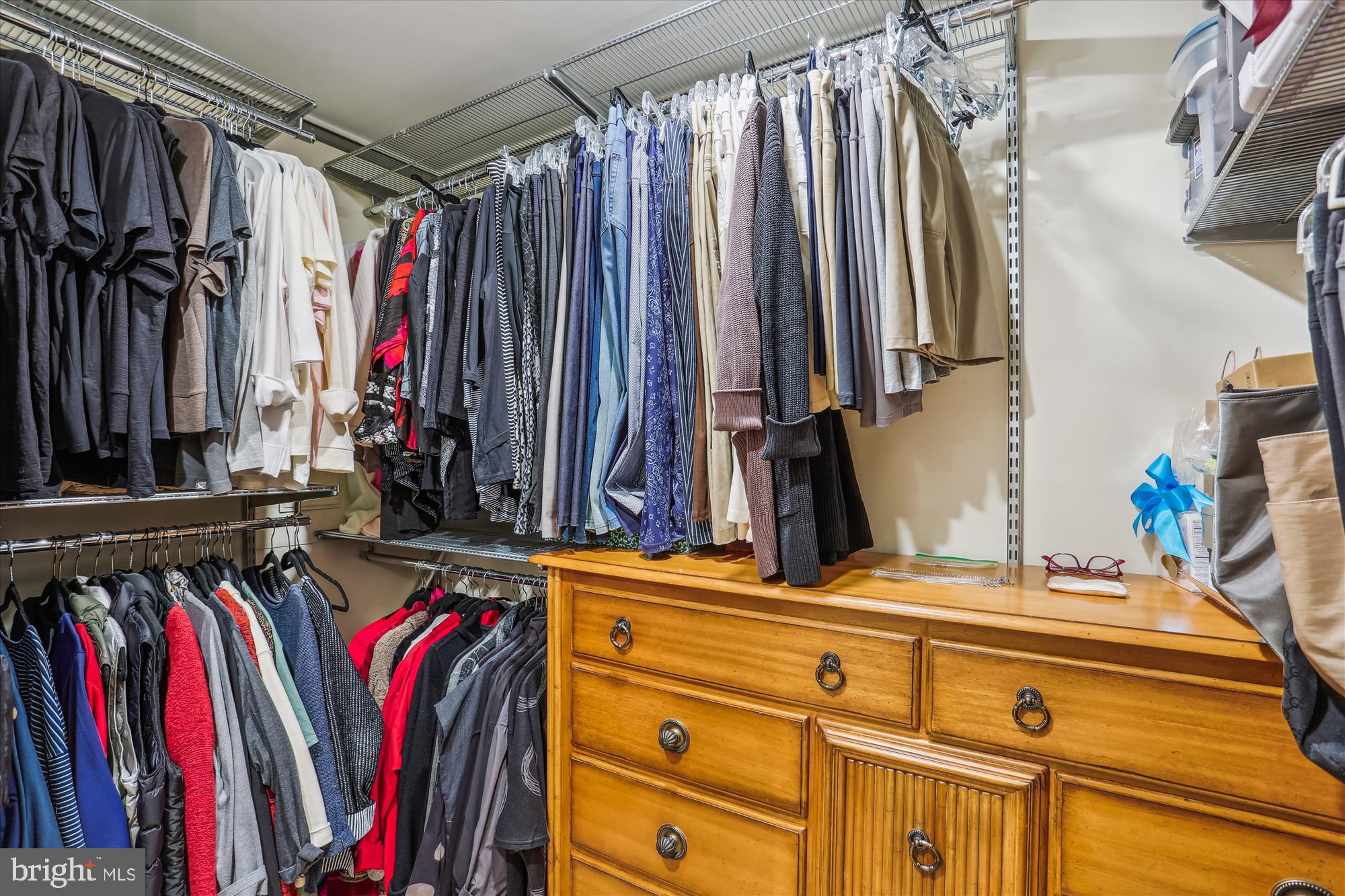 SOMERSET HOUSE CONDOS - Residential