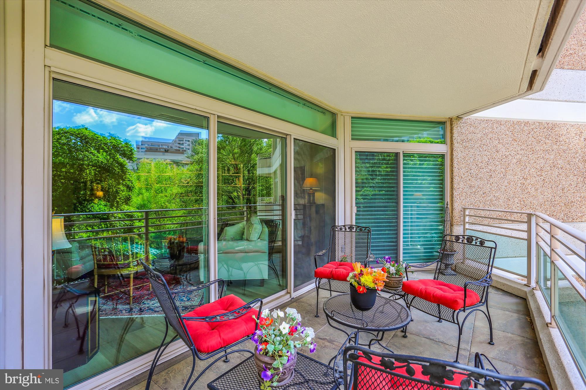 SOMERSET HOUSE CONDOS - Residential