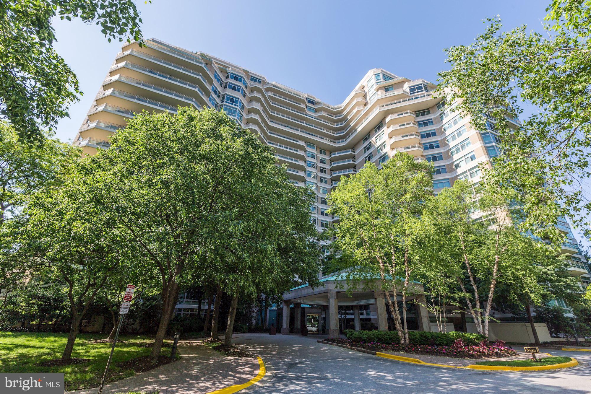 SOMERSET HOUSE CONDOS - Residential