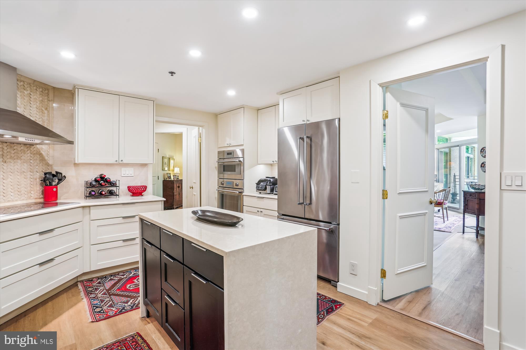 SOMERSET HOUSE CONDOS - Residential