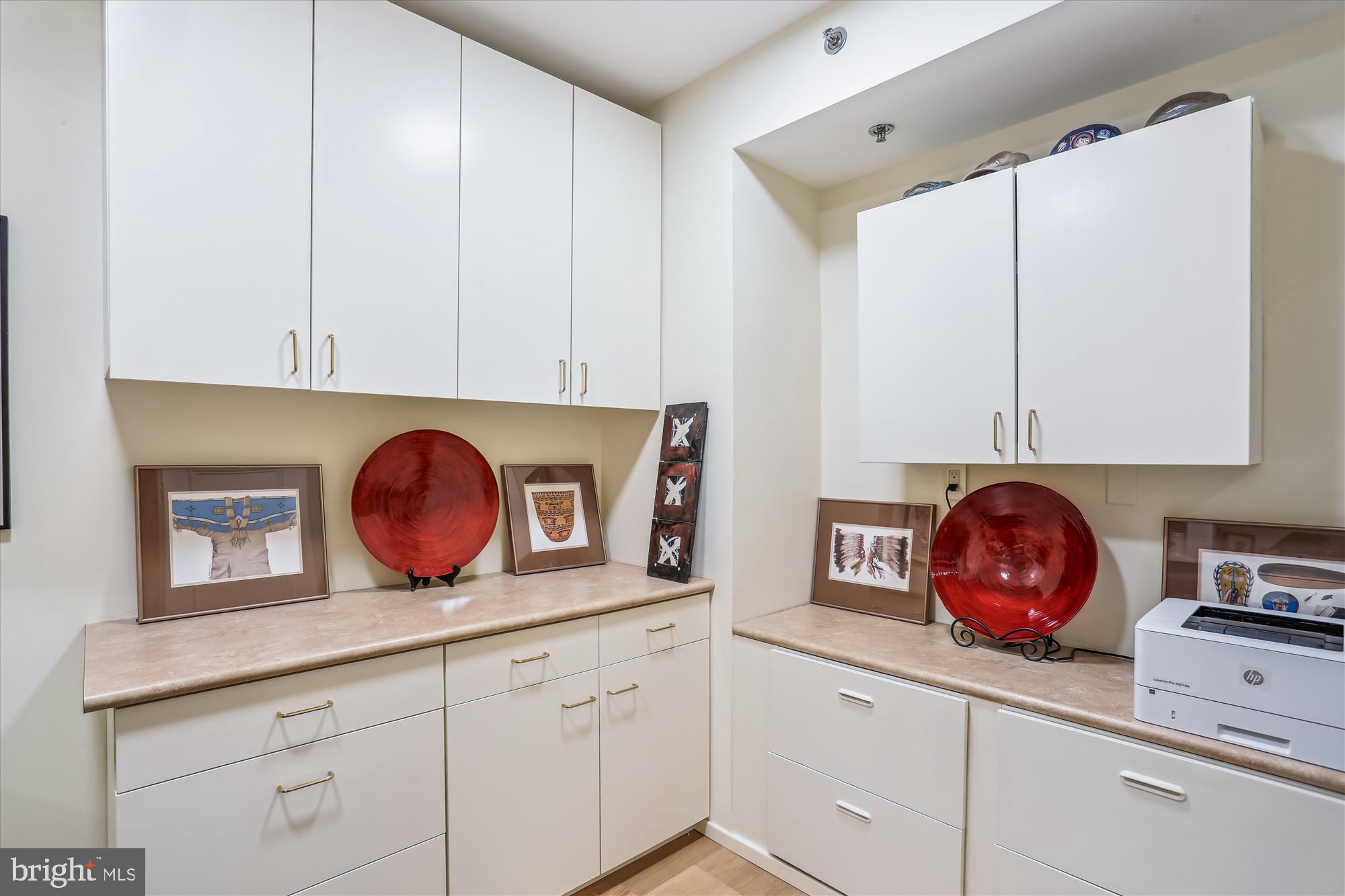 SOMERSET HOUSE CONDOS - Residential