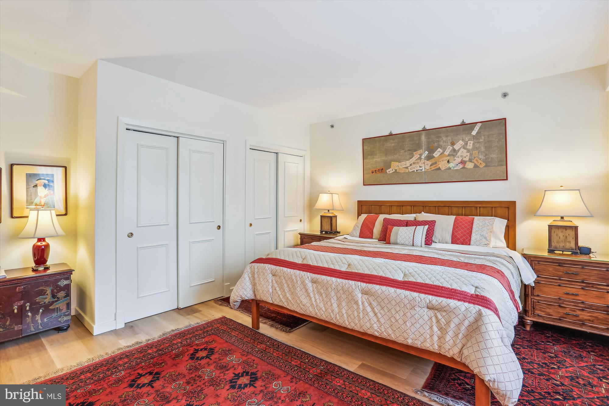 SOMERSET HOUSE CONDOS - Residential