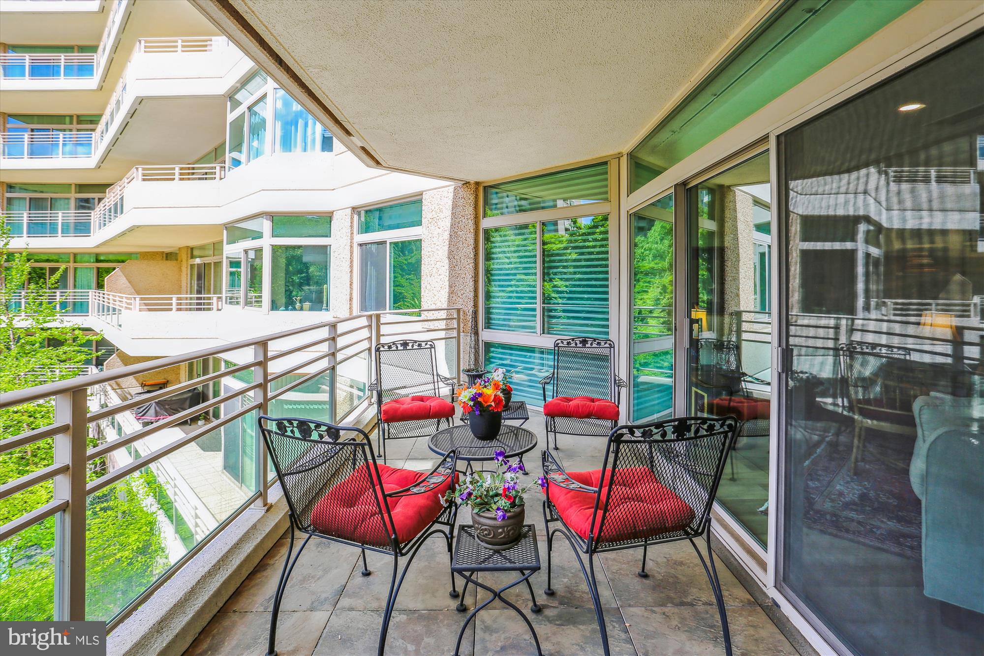 SOMERSET HOUSE CONDOS - Residential