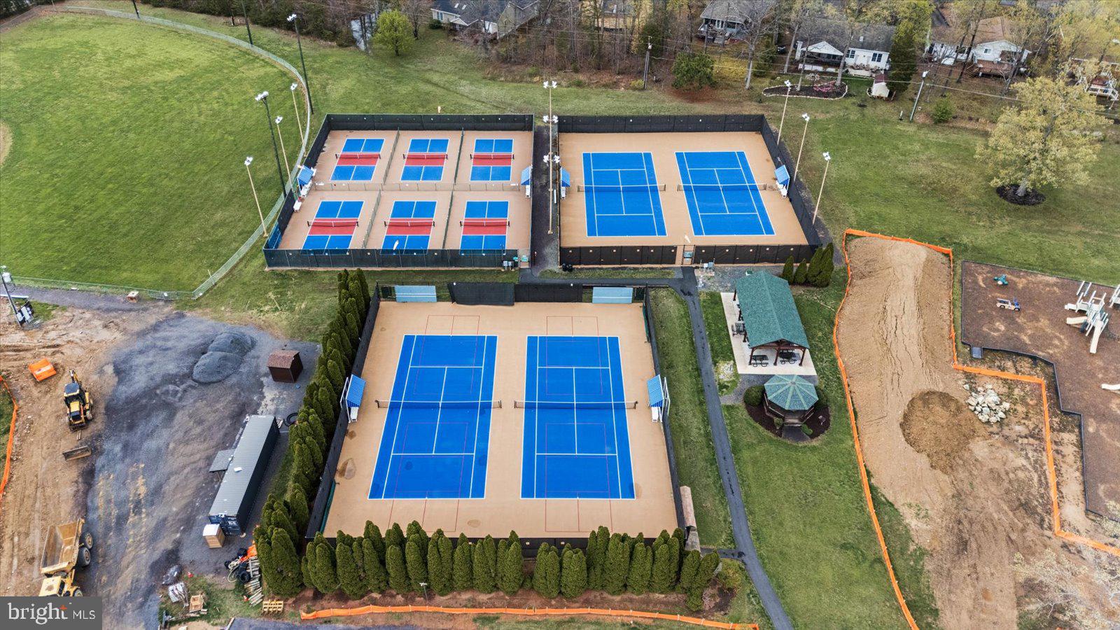 LAKE OF THE WOODS - Residential