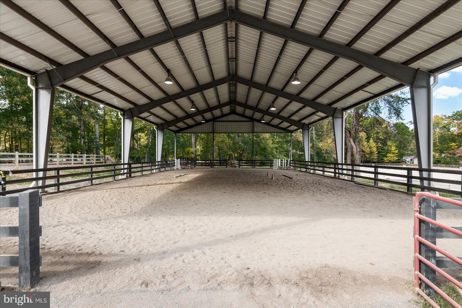 LAKE OF THE WOODS - Residential