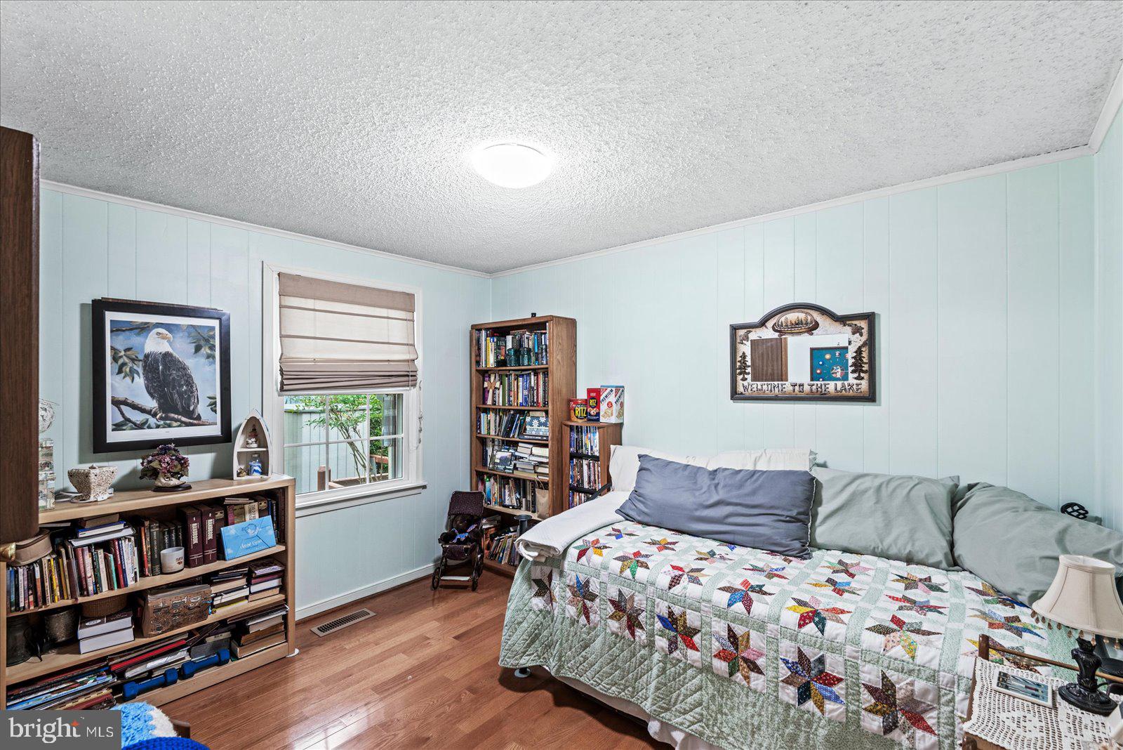 LAKE OF THE WOODS - Residential