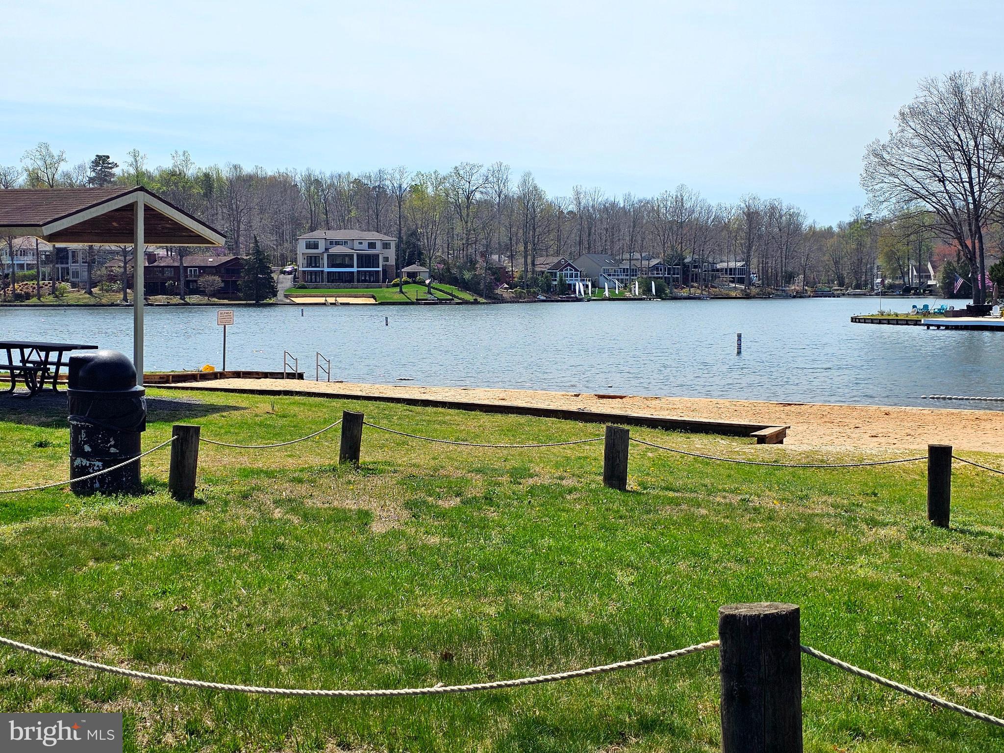 LAKE OF THE WOODS - Residential