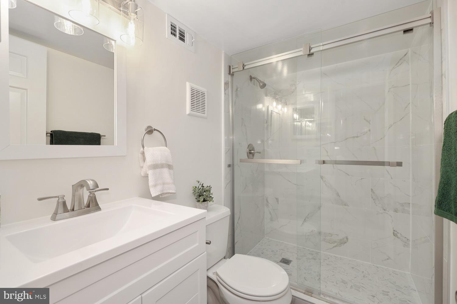 FAIRLINGTON VILLAGES - Residential