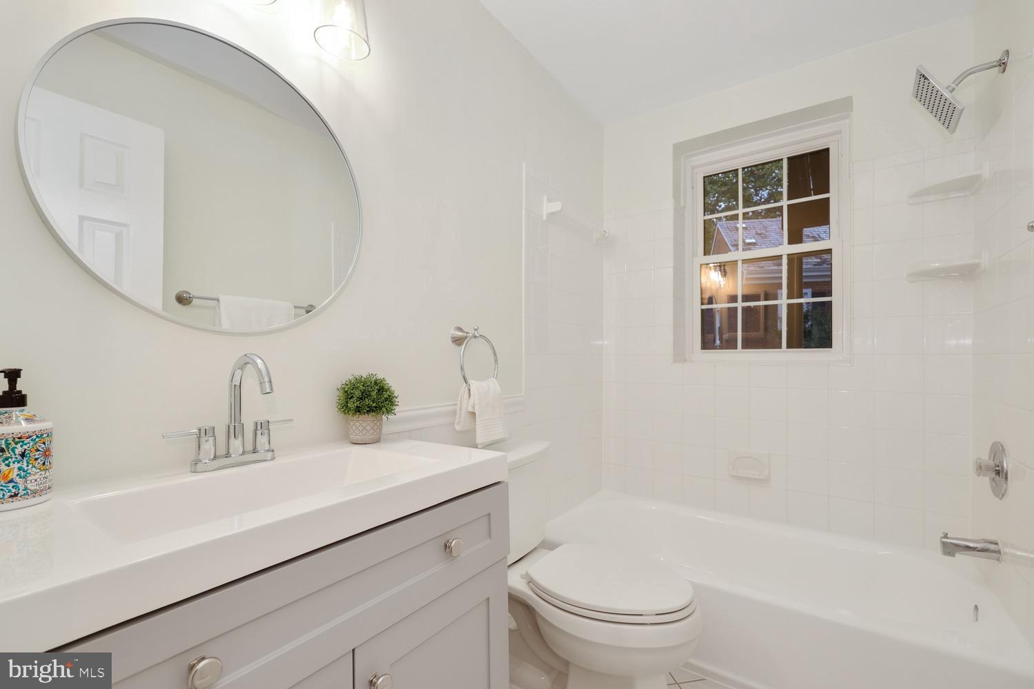 FAIRLINGTON VILLAGES - Residential