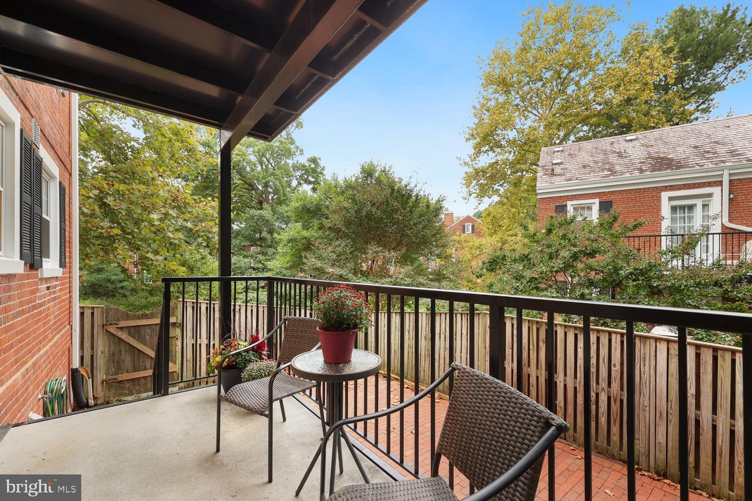 FAIRLINGTON VILLAGES - Residential