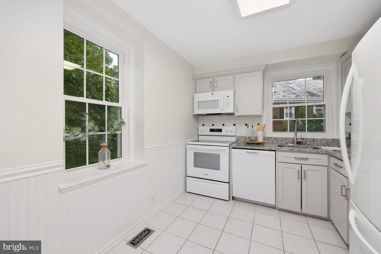 FAIRLINGTON VILLAGES - Residential