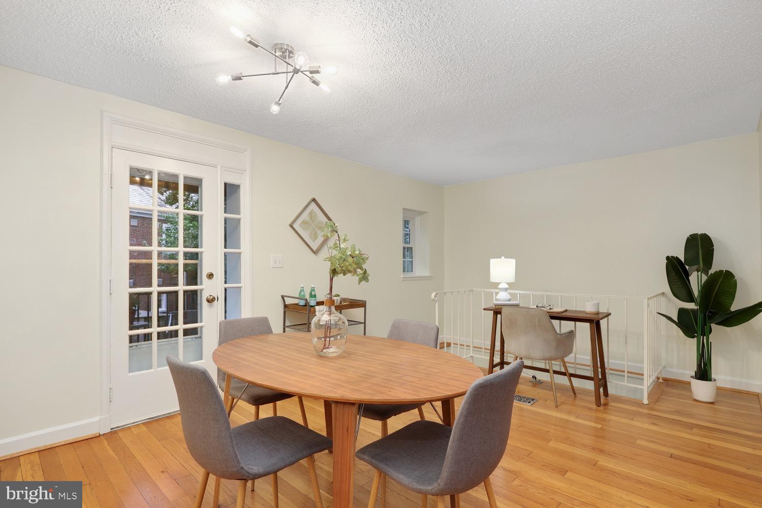 FAIRLINGTON VILLAGES - Residential