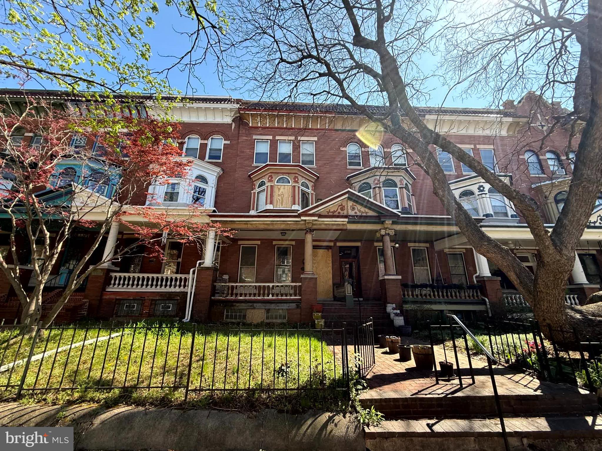 CHARLES VILLAGE - Residential