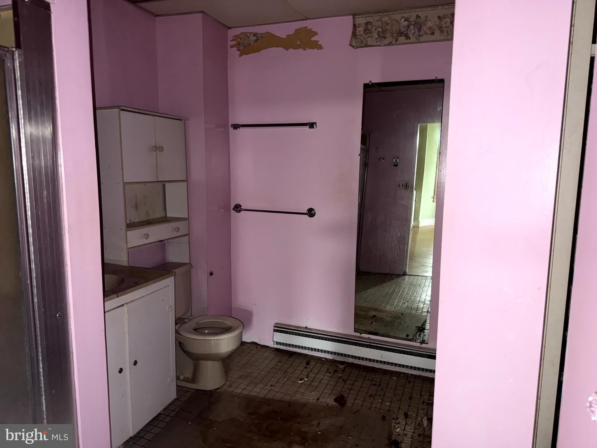 CHARLES VILLAGE - Residential