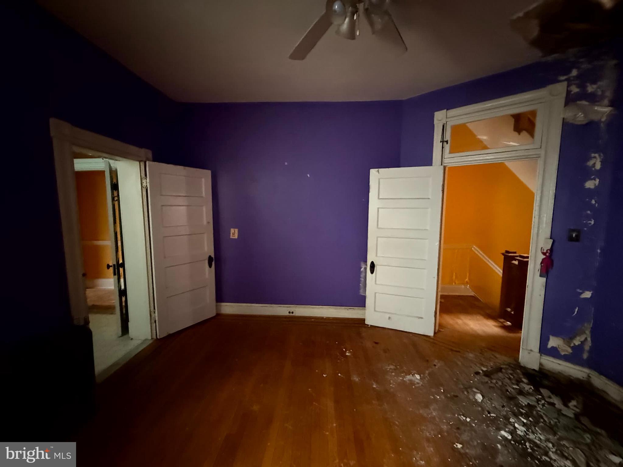 CHARLES VILLAGE - Residential