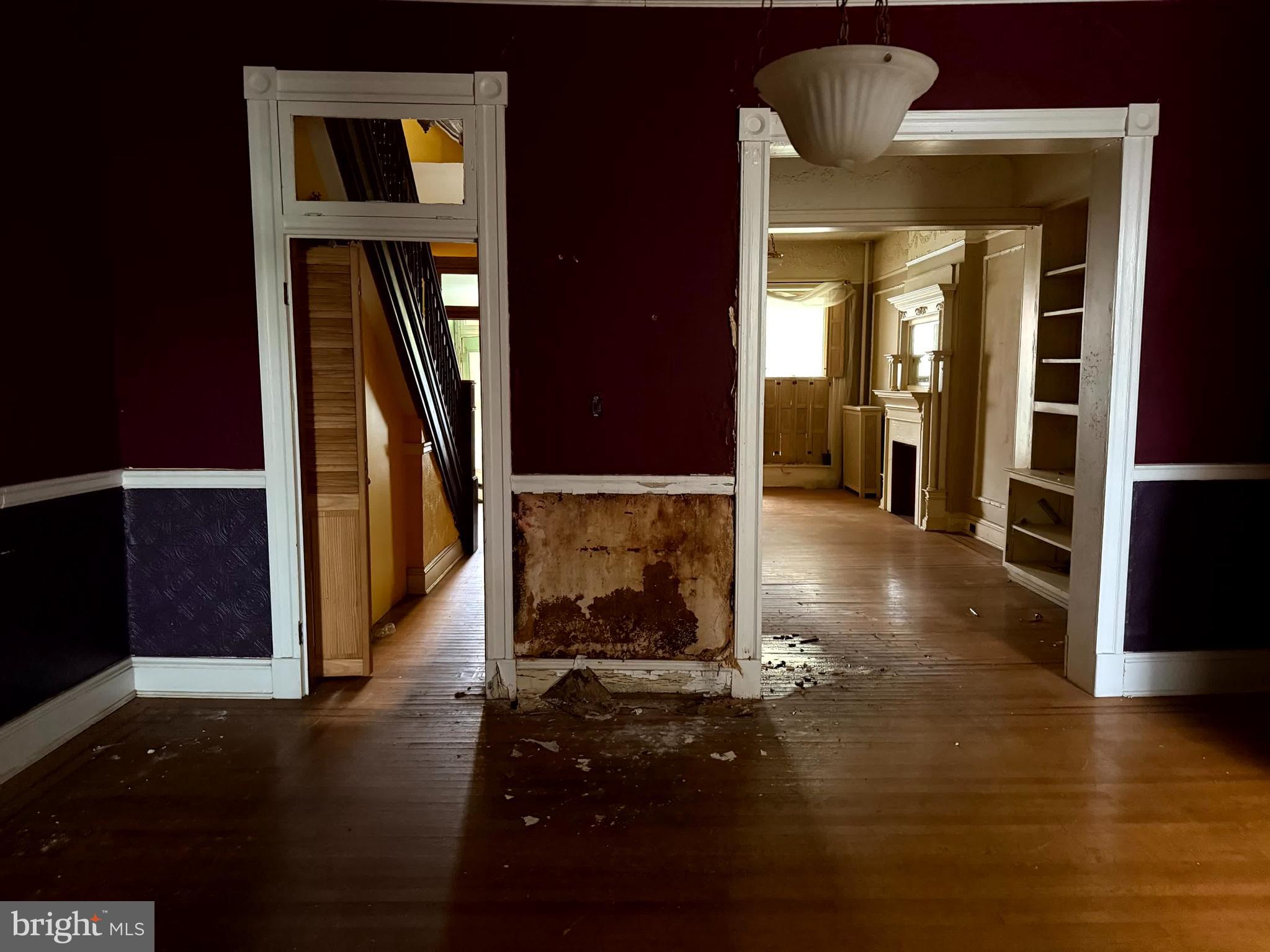 CHARLES VILLAGE - Residential