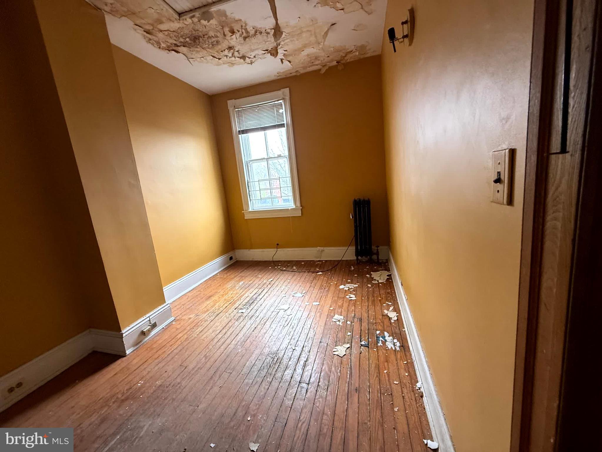 CHARLES VILLAGE - Residential