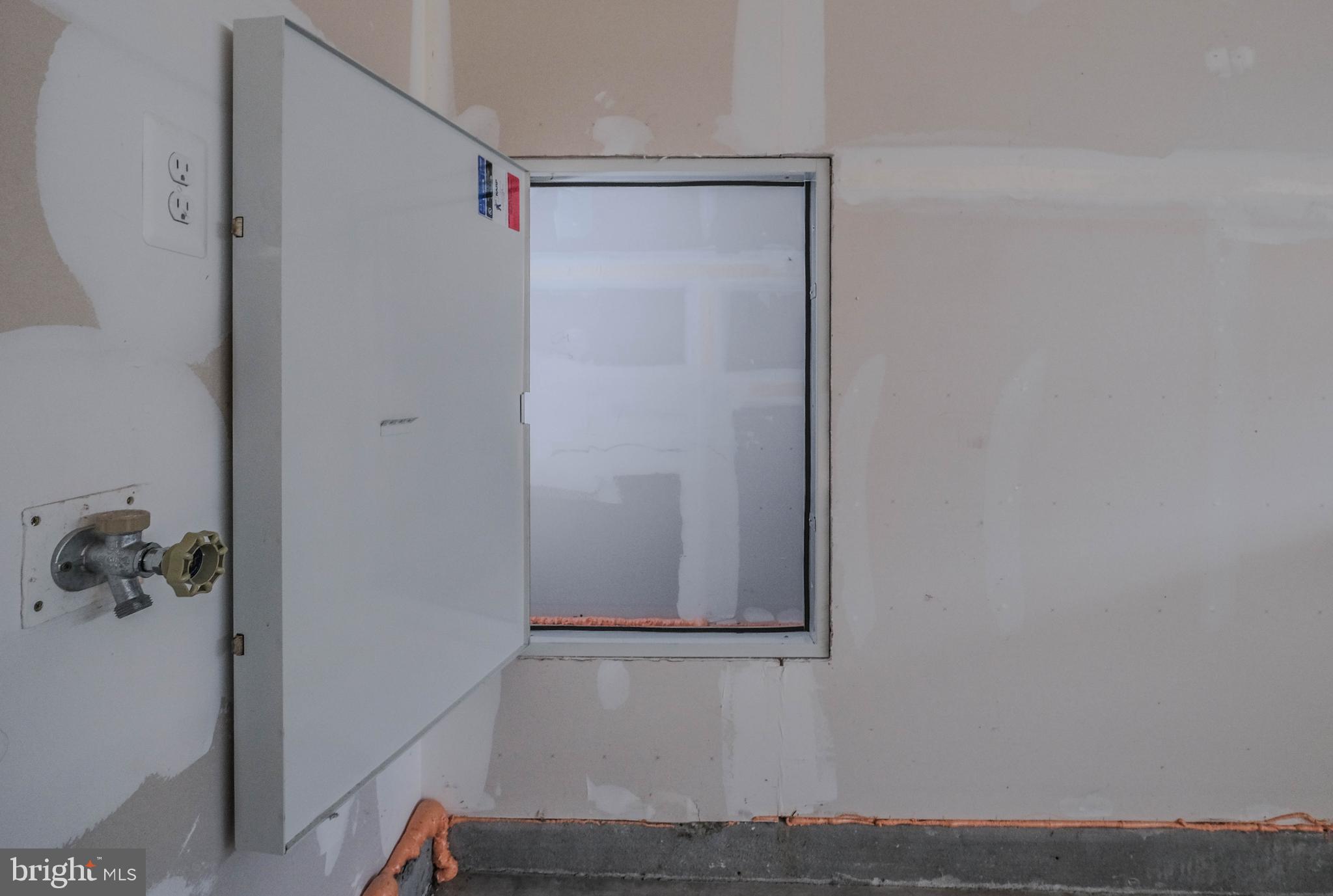 LAKE FREDERICK - Residential