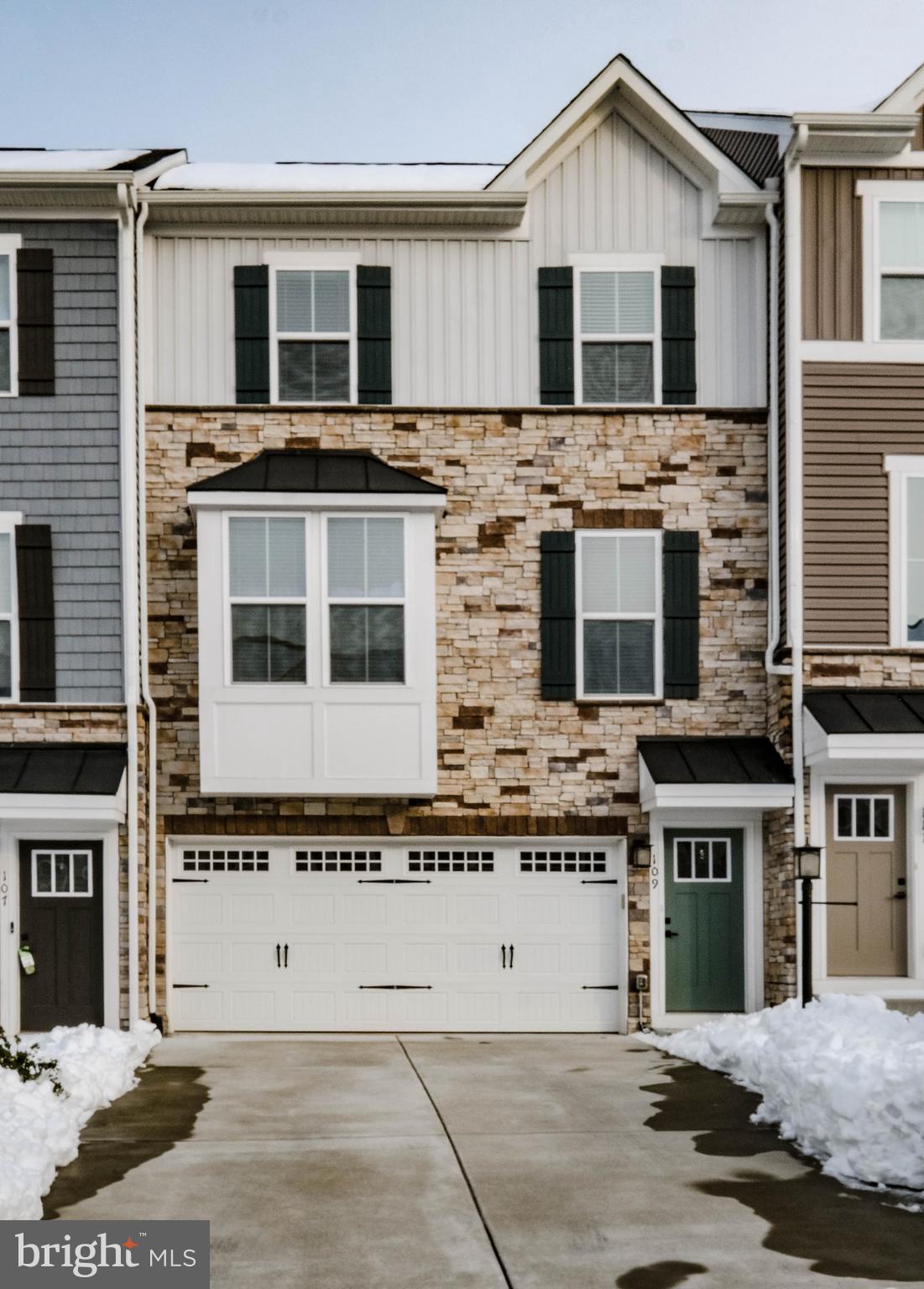 LAKE FREDERICK - Residential