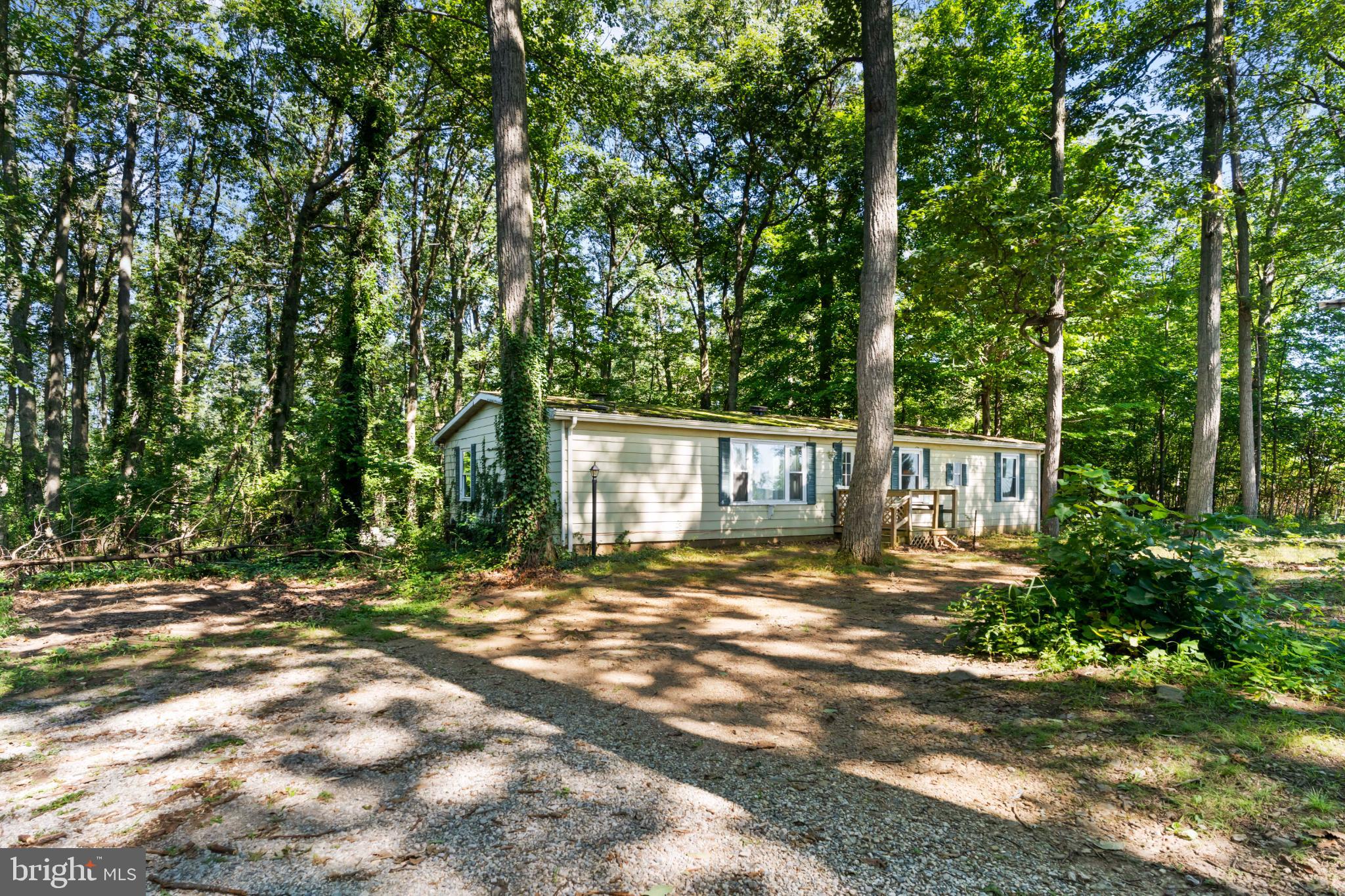 8287 PLEASANT VALLEY RD