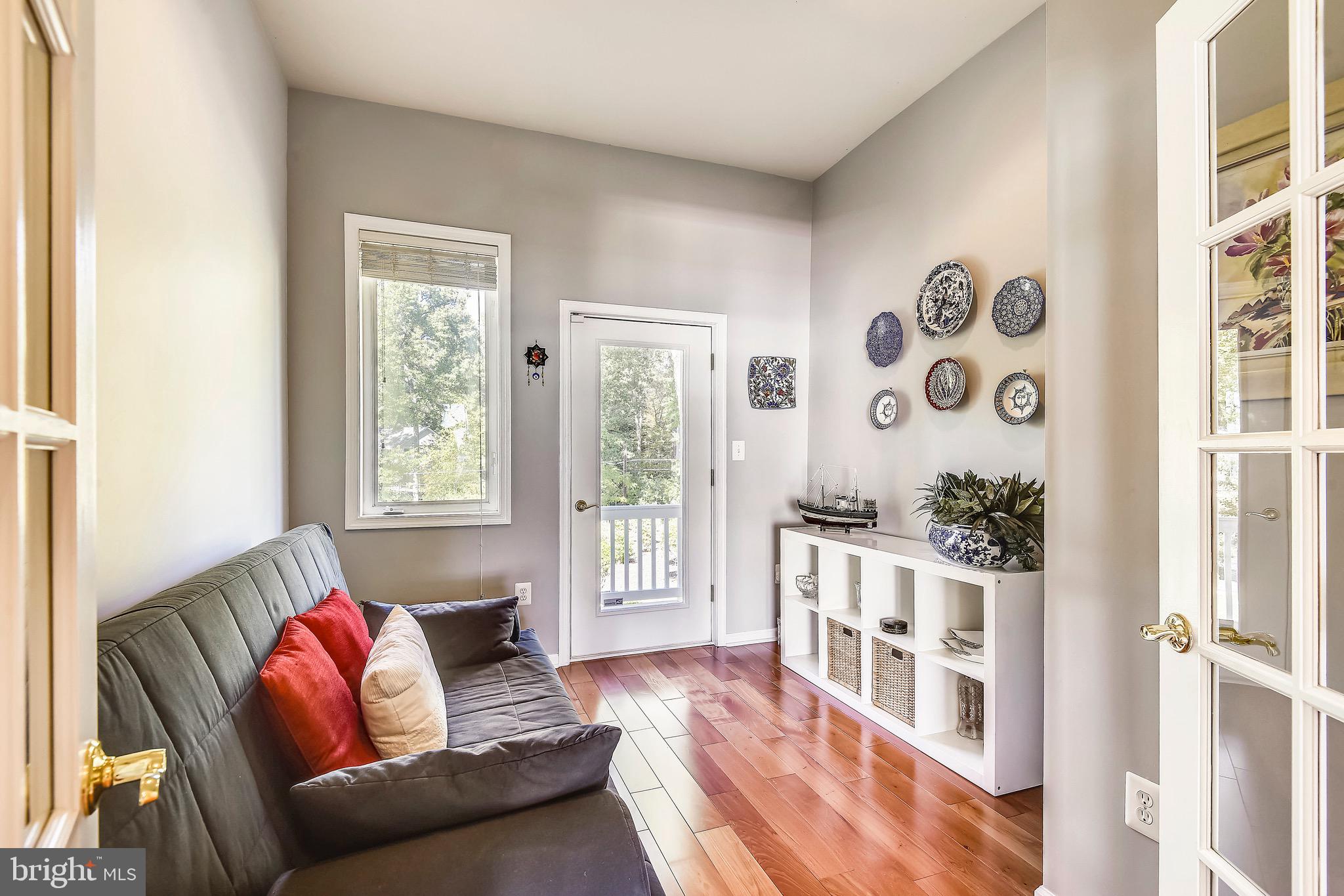 HALLOWING POINT RIVER ESTATES - Residential