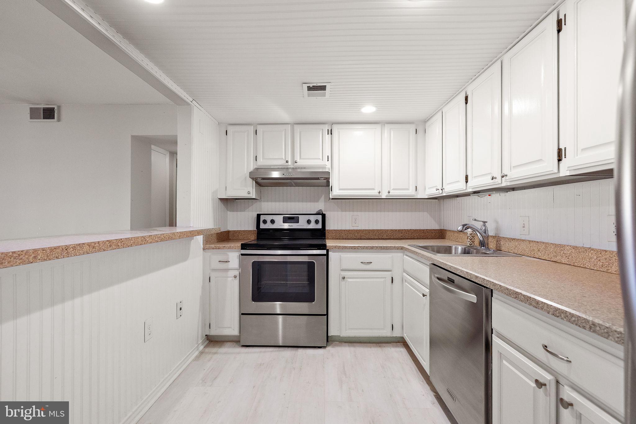 TROLLEY SQUARE - Residential