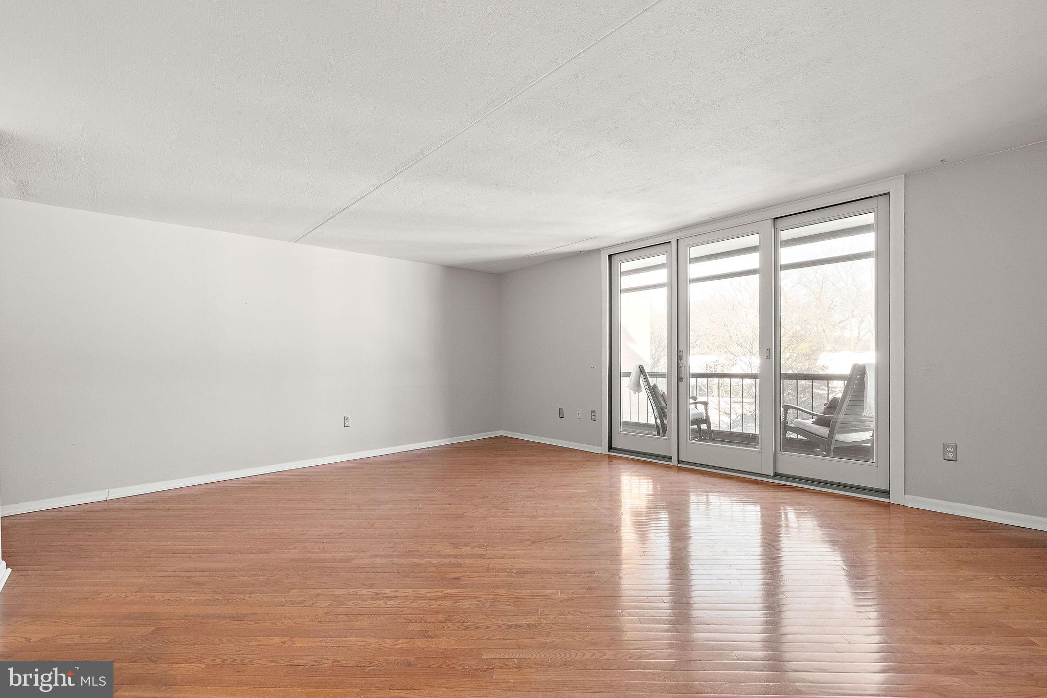 TROLLEY SQUARE - Residential