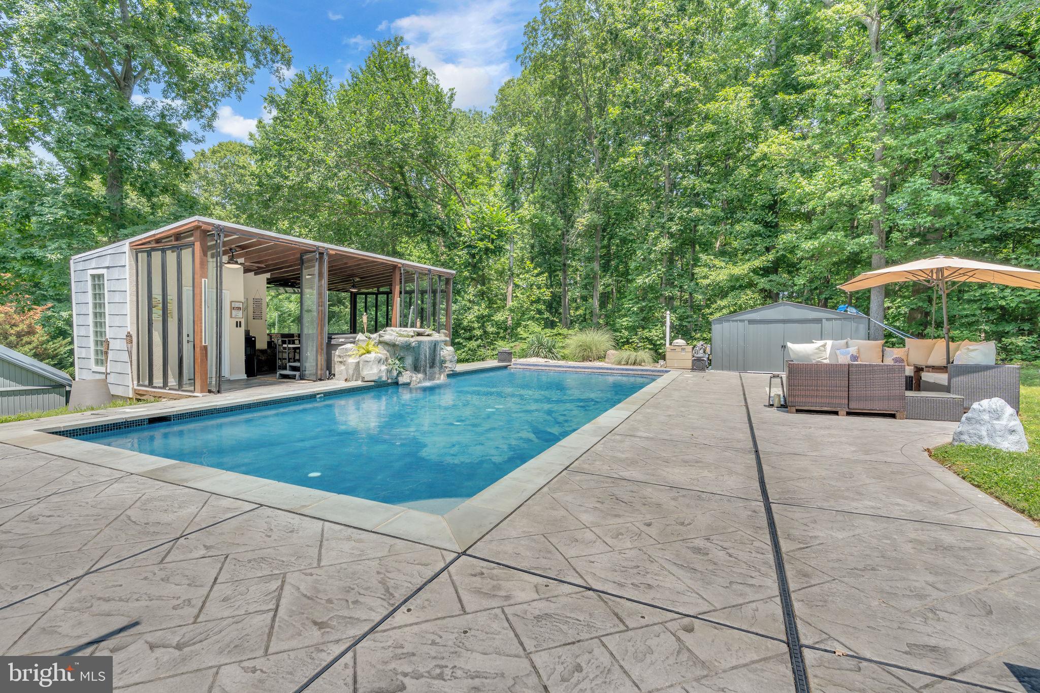 DUNLEIGH - Residential