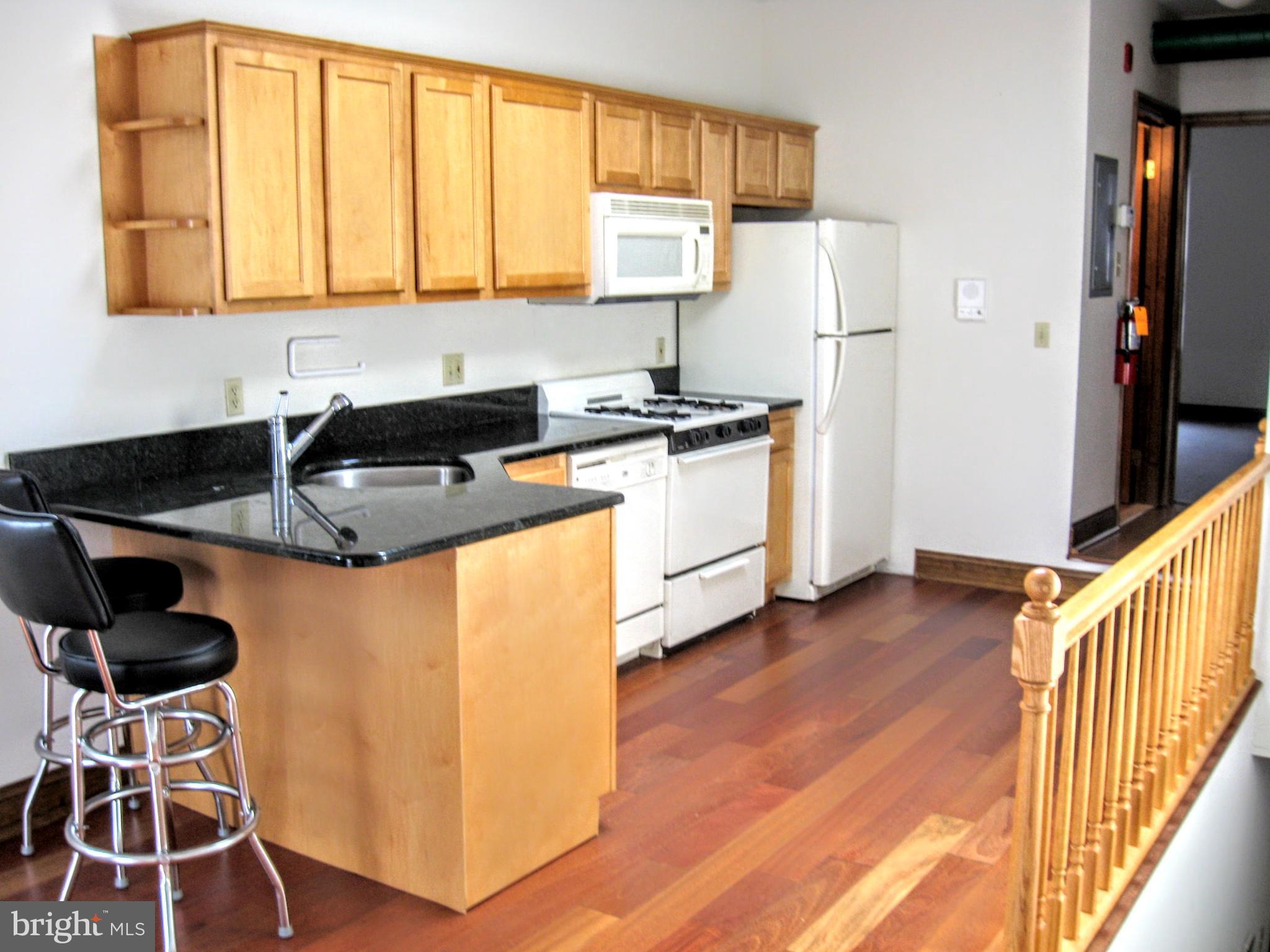 GRADUATE HOSPITAL - Residential Lease