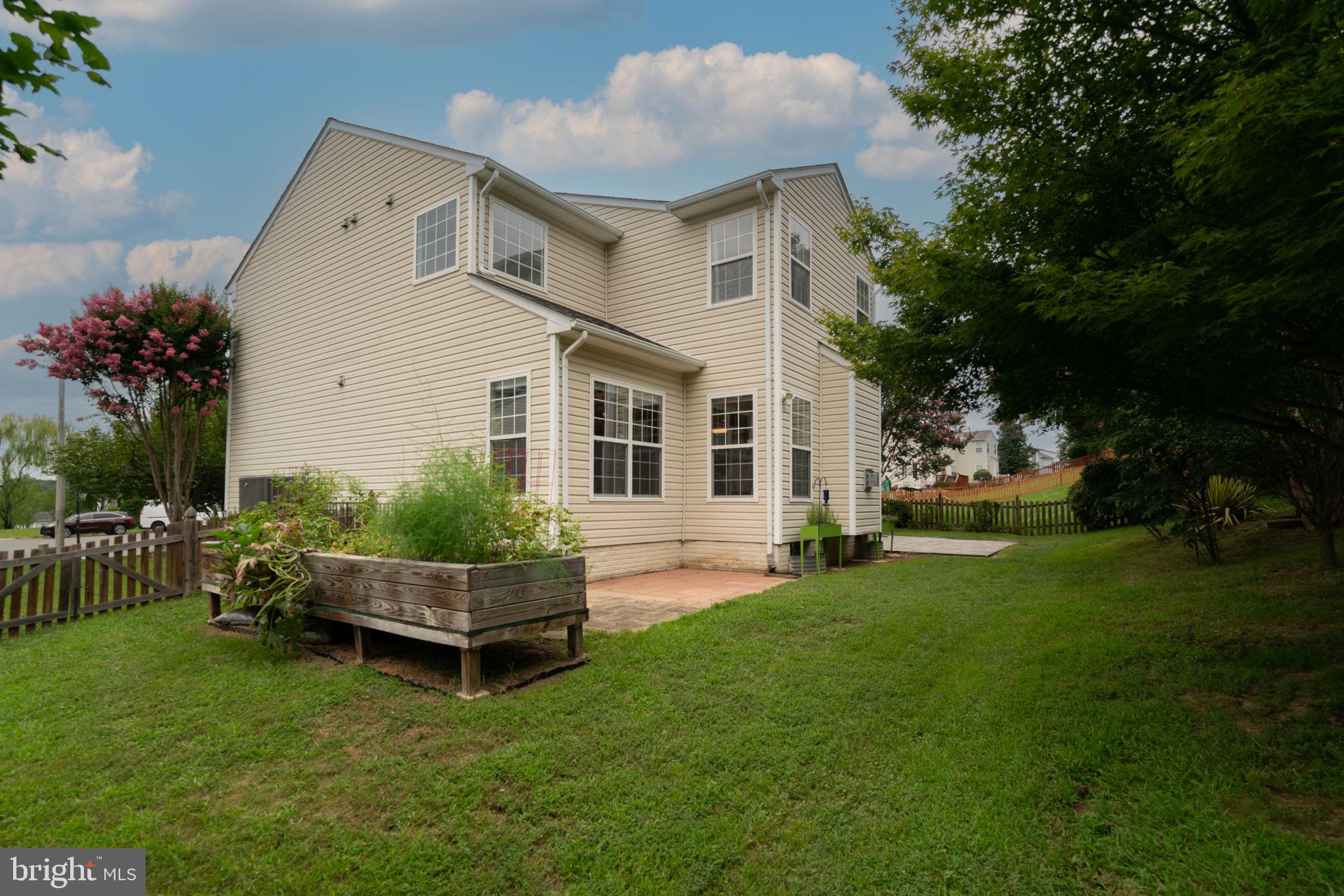 3004 VIDALIA COURT