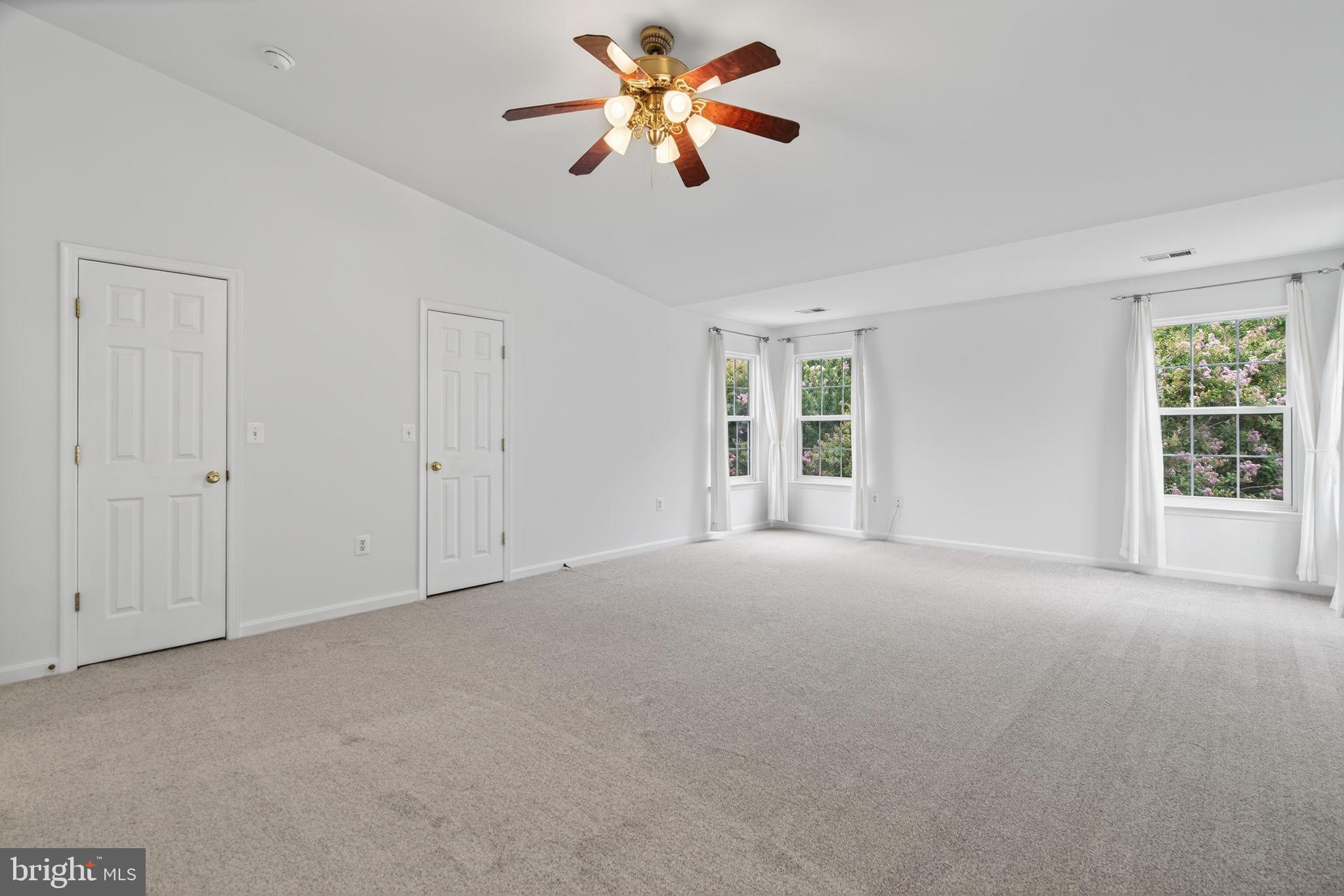 WAYSIDE VILLAGE - Residential